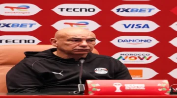 واقعة غريبة بمؤتمر مصر.. حسام حسن ينفعل على صحفي مغربي بسبب سؤال غير لائق